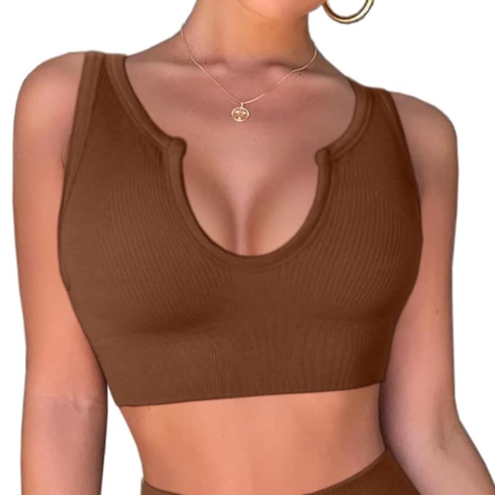 Ribbed Workout Seamless Ribbed Crop Bra Top in Chocolate Brown - M